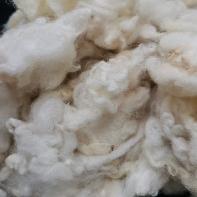 羊毛羊绒原料絮片被芯被服填充物细支羊毛纺织原料丝光英毛绒供应图5