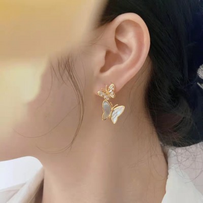 韩版时尚蝴蝶锆石耳环女网红个性气质耳钉冷淡风百搭设计耳饰批发图3
