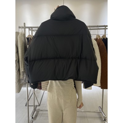 2023年冬新款羽绒服女短款小众设计新中式牛角扣小个子面包服外套图3