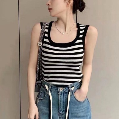 龙胜夏装方领露肚脐针织吊带条纹背心短款甜辣打底衫内搭小个子女图5