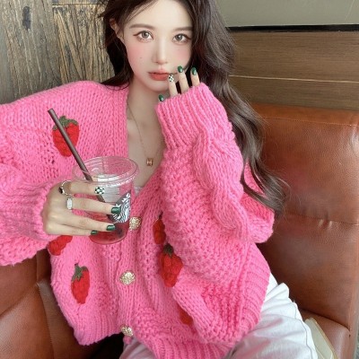 2024开衫外套春秋季宽松甜美草莓毛衣软糯系女v领粗毛线针织上衣图4