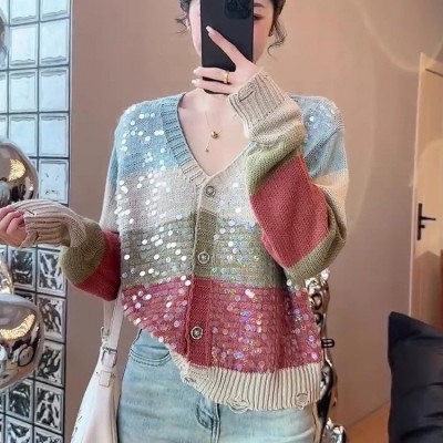 时尚撞色条纹V领亮片针织开衫女春季新款洋气独特别致短毛衣外套图4