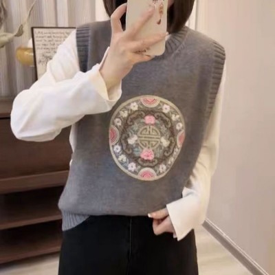 2024新款国风针织马甲女式套头无袖时尚舒适坎肩洋气时尚百搭毛衣图5