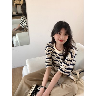 批发复古风条纹短袖t恤女夏季2024新款宽松纯棉刺绣休闲半袖上衣图3