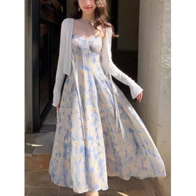 法式蓝色油画长裙夏装新款海边度假沙滩裙碎花吊带连衣裙女图2