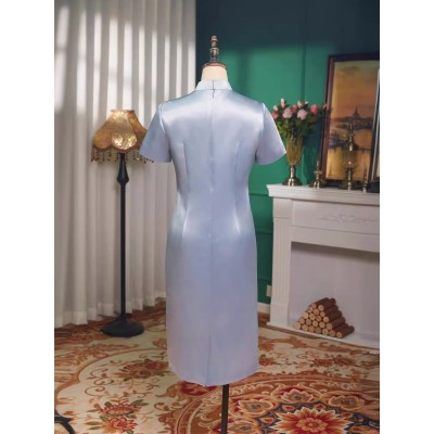 蓝色改良旗袍中式高端夏女喜婆婆衣服丈母娘婚宴礼服敬酒服妈妈装图5