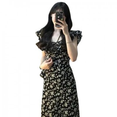 茶歇法式赫本风黑色碎花连衣裙子女夏季新款气质收腰长裙高级图4