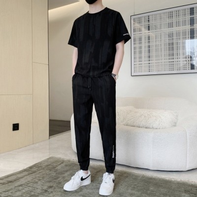短袖t恤男士夏季薄款冰丝感半袖搭配一套潮牌运动休闲长裤子套装图3